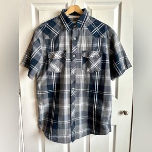 Men’s Coastal Plaid Short Sleeve Button Down Shirt size L